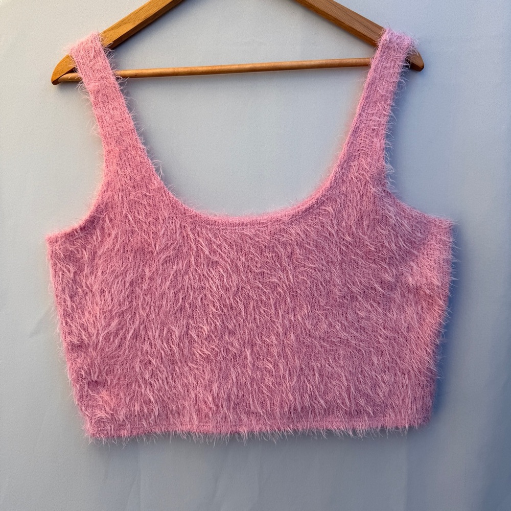 Derek Heart Fuzzy Pink Crop Top - Size 1X